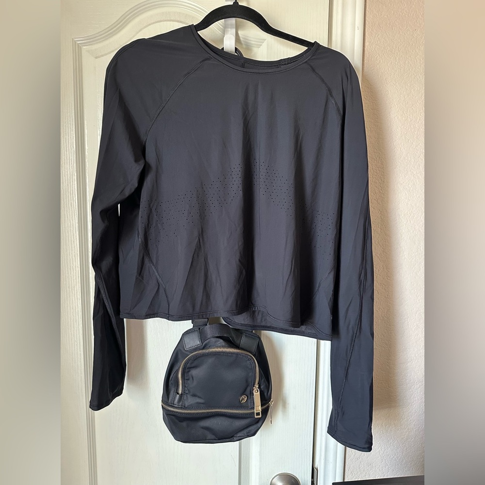 Lululemon Athletica UV Running Black Long Sleeve Cropped Top